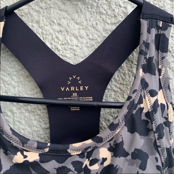 NWT Varley Bassett Bra Unique Camo Print. Size XS. - Picture 7 of 9